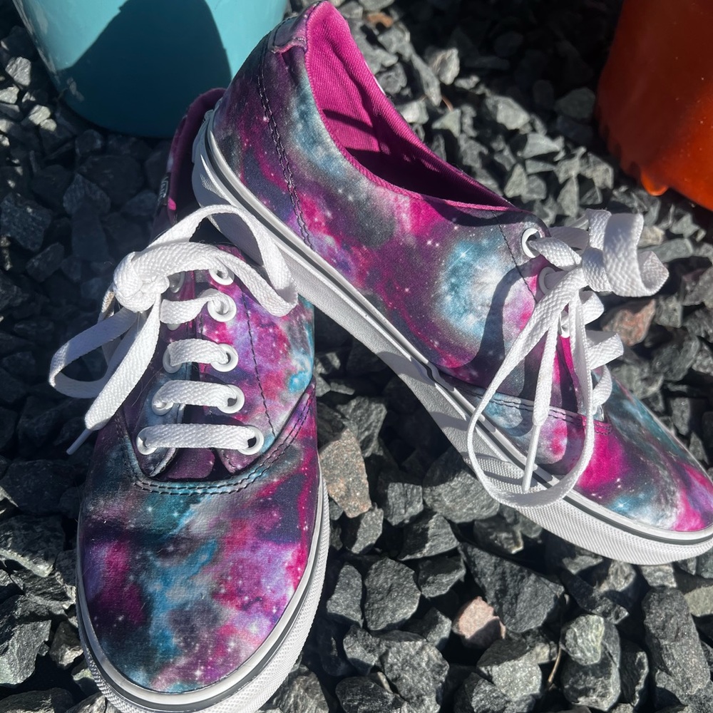 Ladies Galaxy Vans off the wall